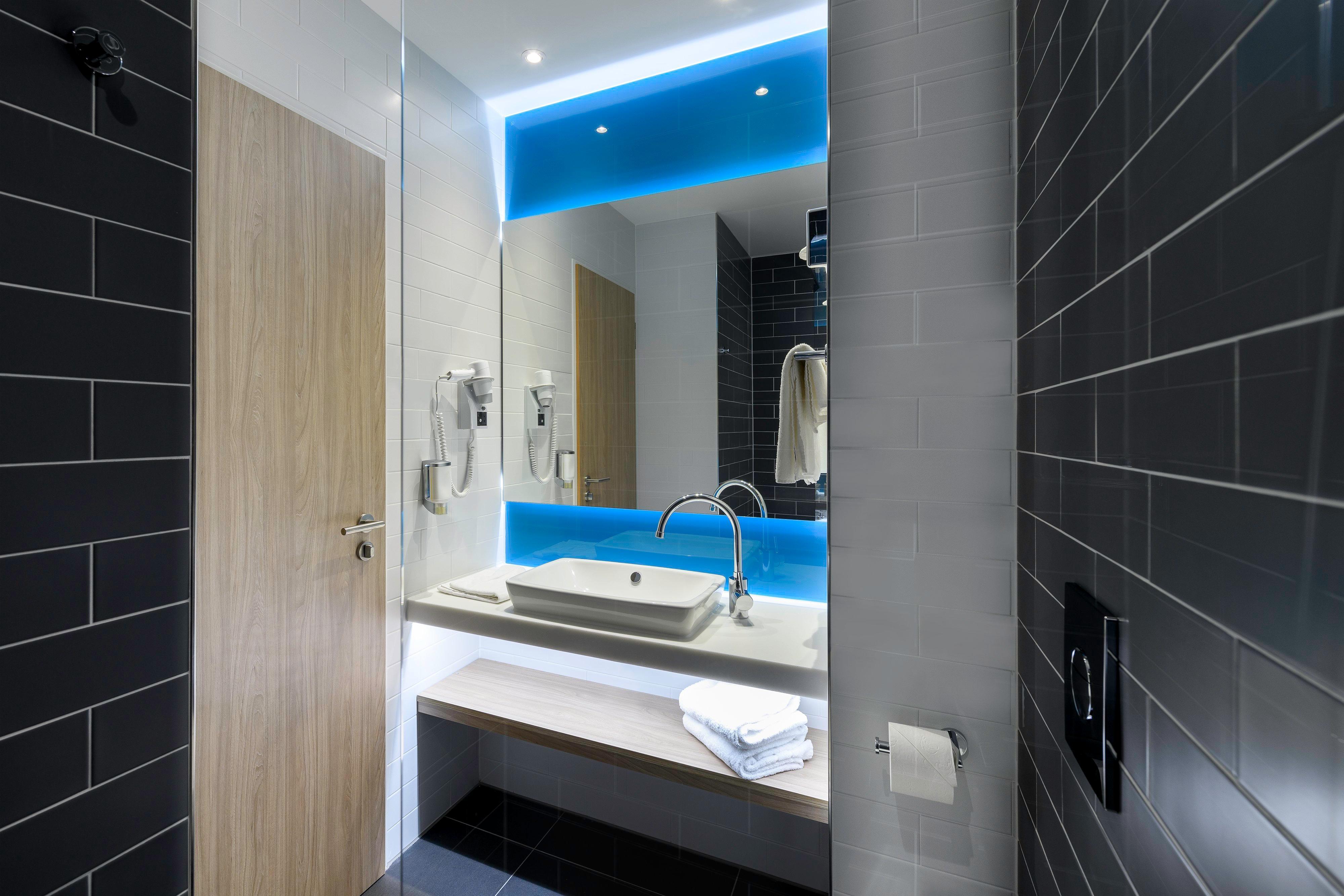 Express - By Ihg Hotel