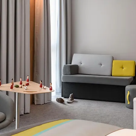 Holiday Inn Express - Regensburg By Ihg Exterior foto