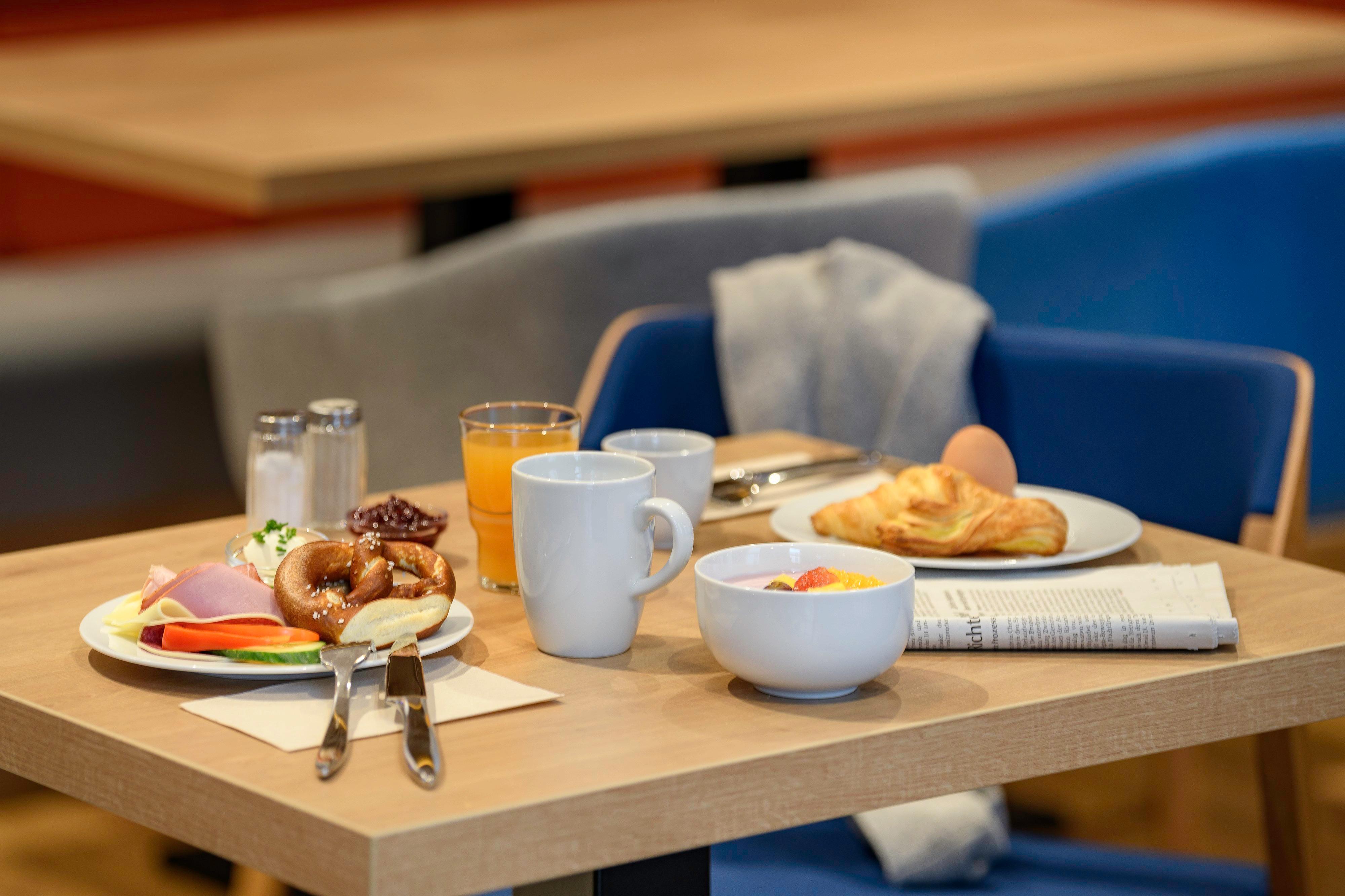 Express - By Ihg Regensburg
