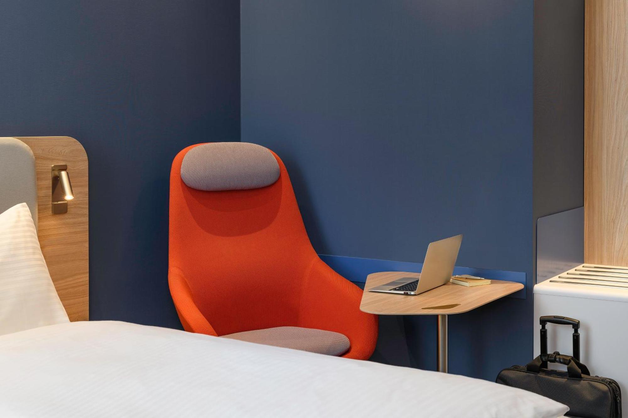 Hotel Express - By Ihg 3*